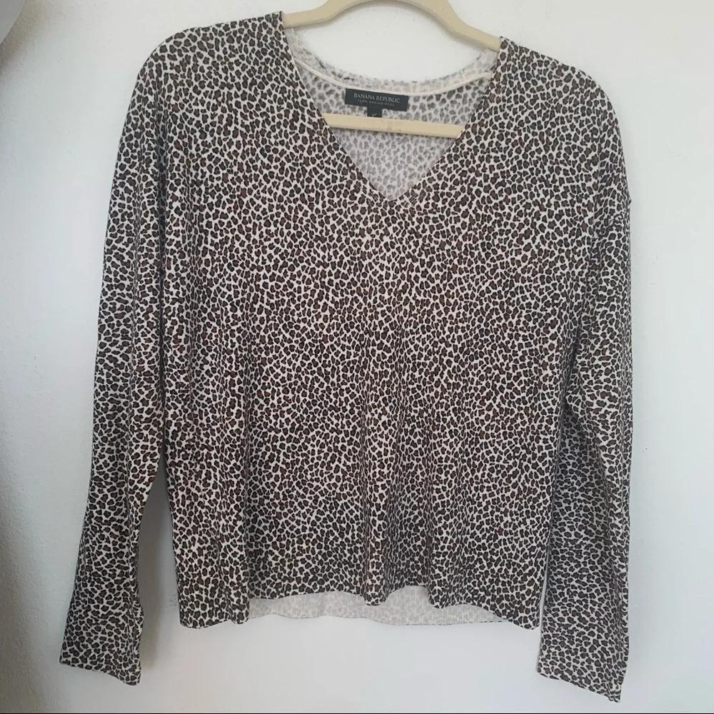 Banana Republic Merino lightweight WOOL sweater animal print XSMALL NEW